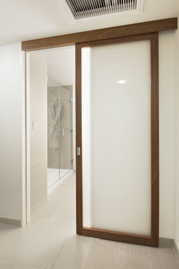 mirror closet door