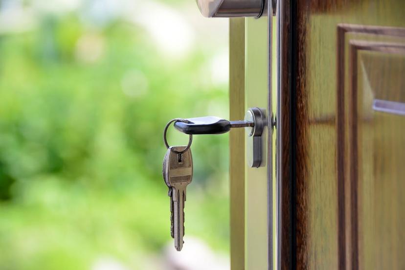 Unlock Smooth Operation: Miami's Best Sliding Door Repair